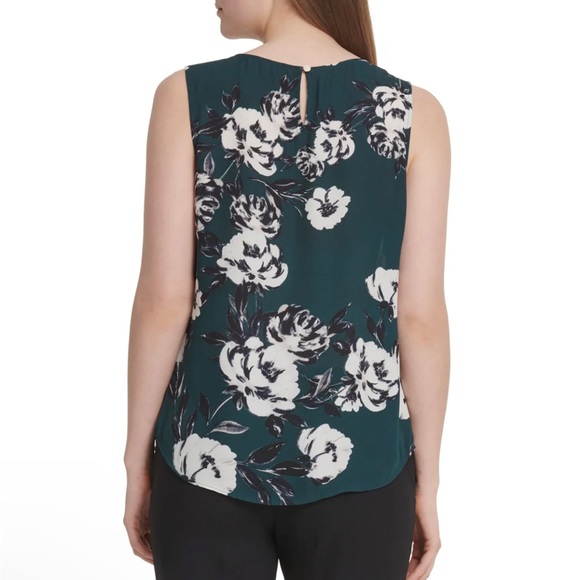 6/$15 Bundle Sale: EUC DKNY Floral Scoop Neck Sleeveless Top - Picture 2 of 7